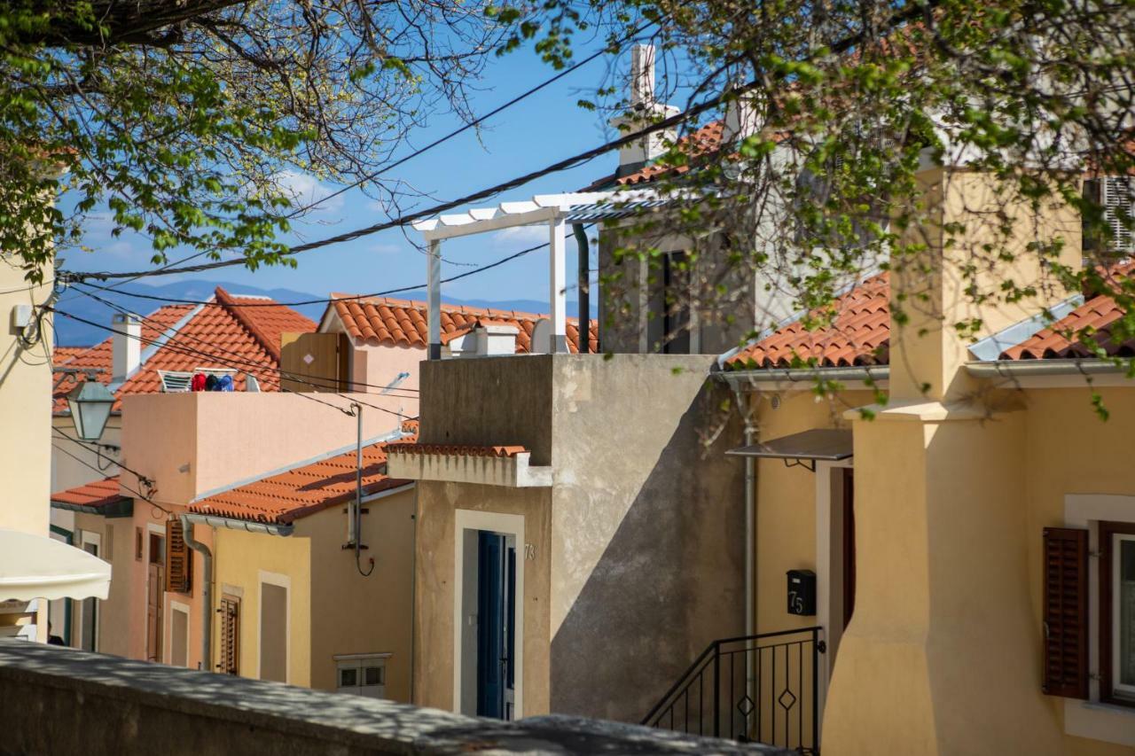 Ferienwohnung Little House In Baska Exterior foto